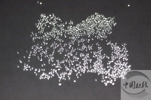 从化金属表面处理厂喷砂玻璃微珠清理